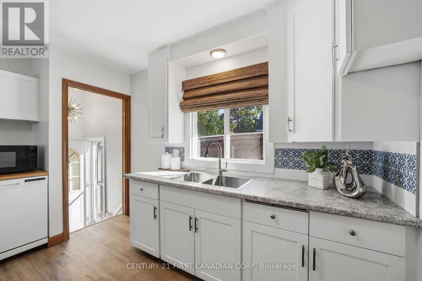 180 Forest Avenue — photo 18 of 34