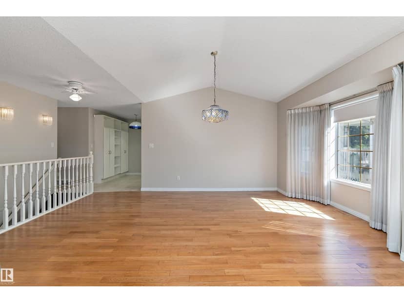 933 Youville Dr W NW — photo 9 of 40