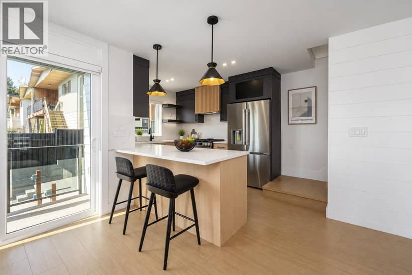 102 314 NELSON STREET, Coquitlam, photo 4