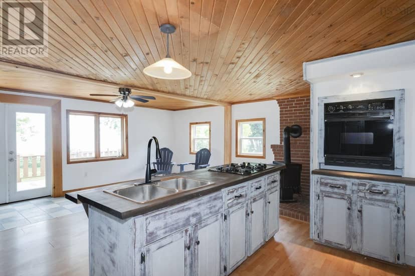 10790 &10792 Pier Road — photo 12 of 40