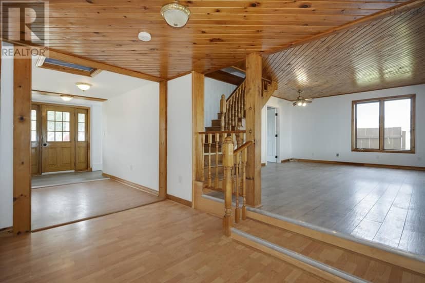 10790 &10792 Pier Road — photo 9 of 40