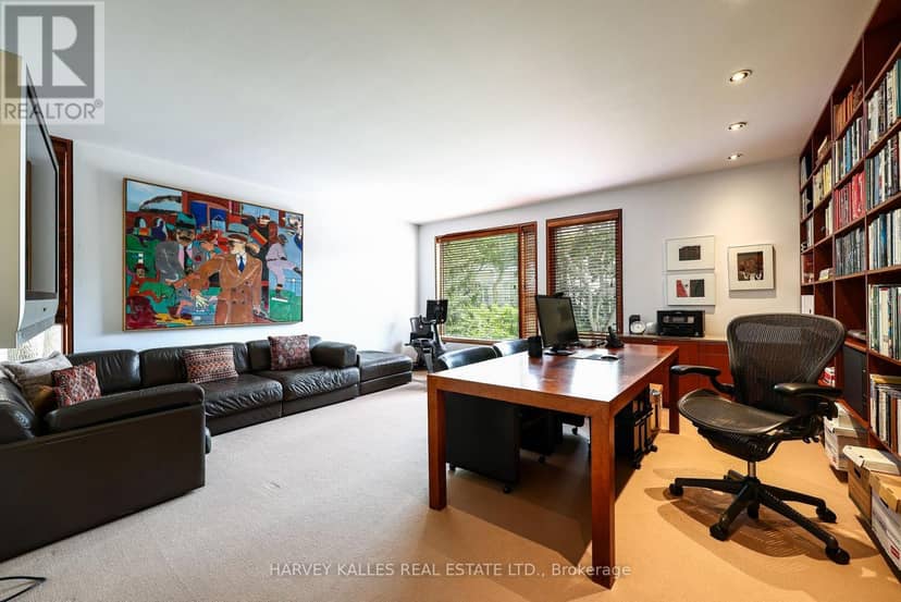 36 Millbank Avenue — photo 29 of 37