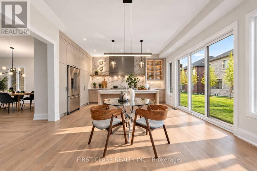 4 Furon Street, Richmond Hill, photo 5
