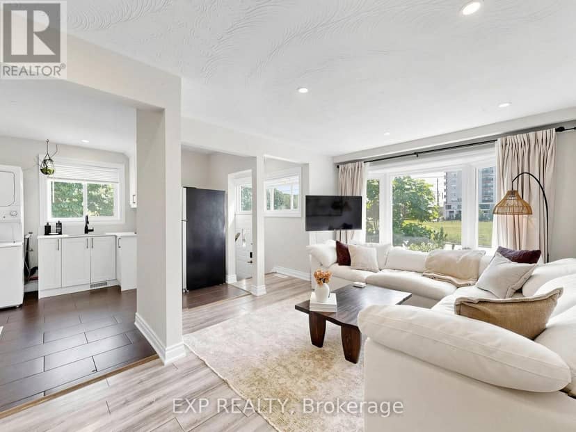 175 Penn Avenue, Newmarket, photo 7