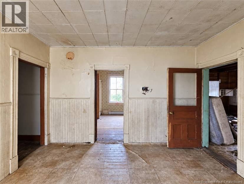 47 Highland Avenue — photo 18 of 26
