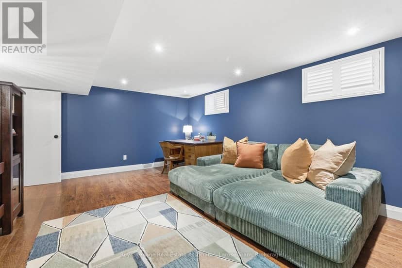 1511 Leda Avenue — photo 32 of 39