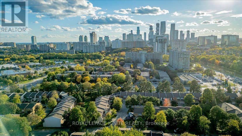 #103 - 1180 Mississauga Valley Boulevard — photo 28 of 30