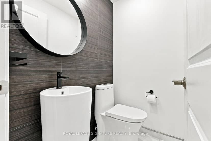 107 - 2230 Lake Shore Boulevard W, Toronto, photo 8