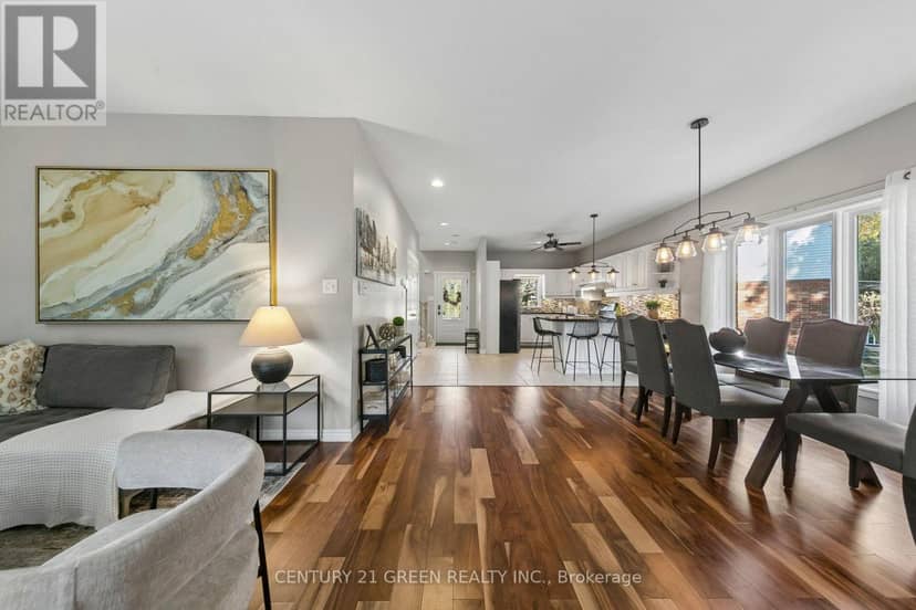 2024 Grovetree Lane — photo 10 of 40