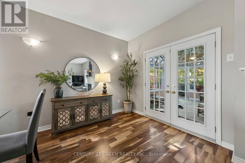 2024 Grovetree Lane — photo 11 of 40