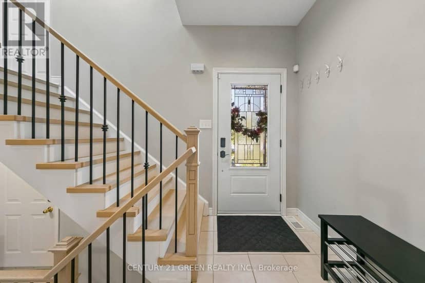 2024 Grovetree Lane — photo 5 of 40