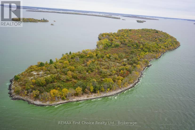 S1048 Massacre Island — photo 1 of 40