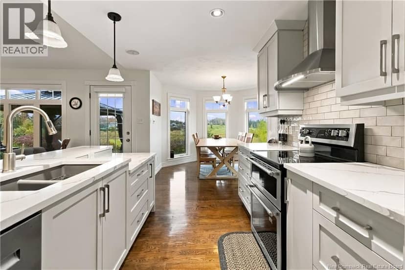 48 Congressional Crescent — photo 19 of 40