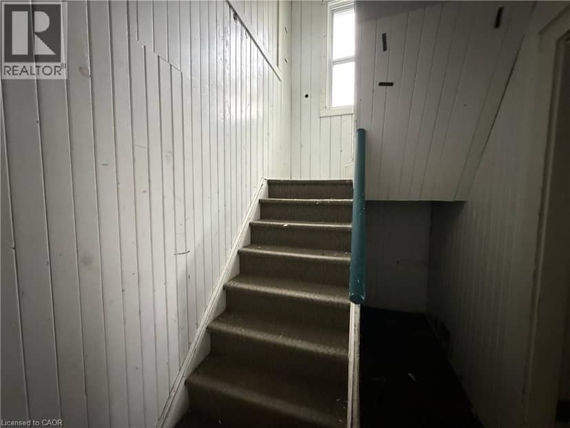 169 HURON Street — photo 11 of 18