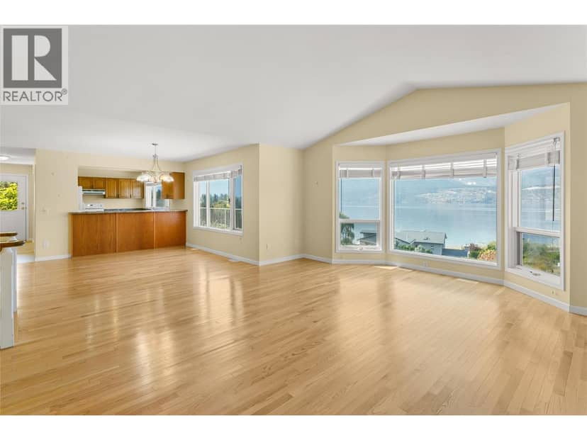 16575 Toby Road, Lake Country, photo 5