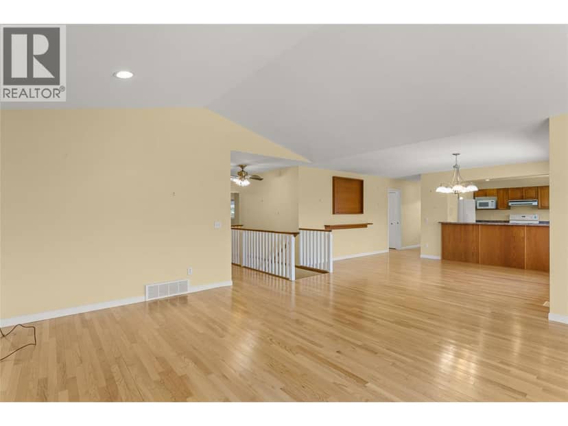16575 Toby Road, Lake Country, photo 7
