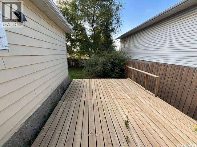 9 Tenant STREET — photo 17 of 19