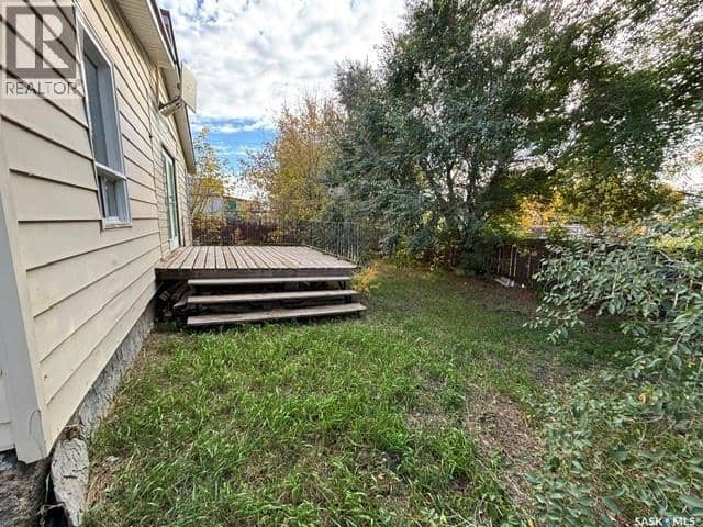 9 Tenant STREET — photo 18 of 19