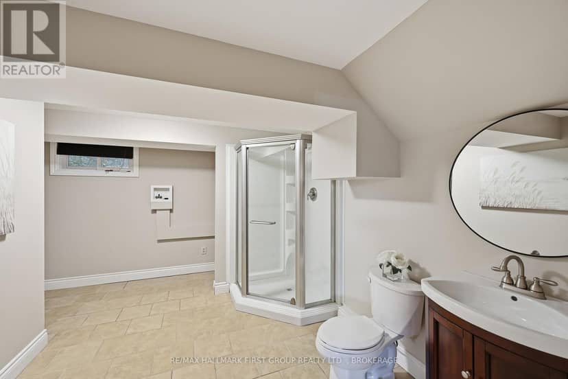 884 Safari Drive — photo 34 of 40