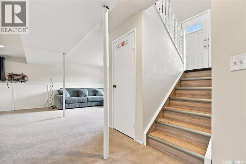154 Delayen CRESCENT — photo 33 of 40