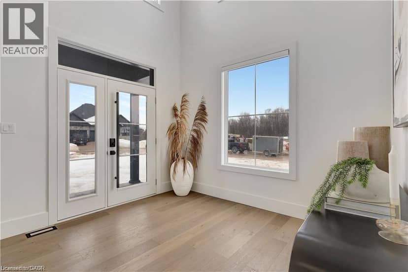 1048 WALTON Avenue — photo 2 of 40