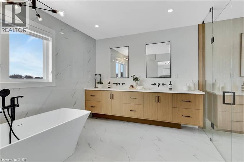 1048 WALTON Avenue — photo 25 of 40