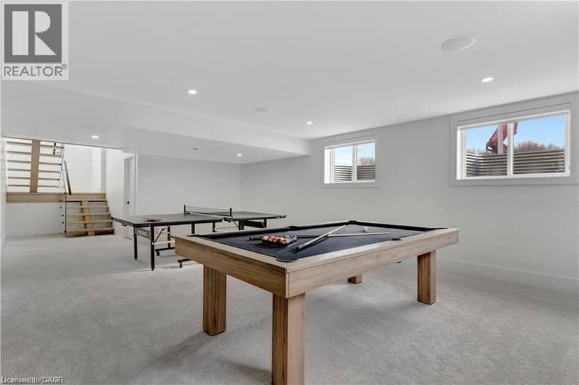 1048 WALTON Avenue — photo 38 of 40