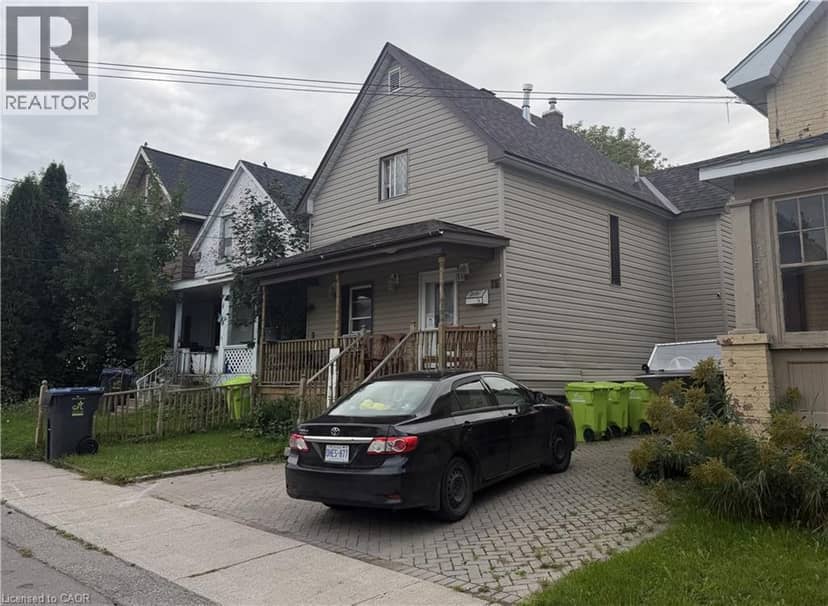 16 ABBOTT Street — photo 3 of 4
