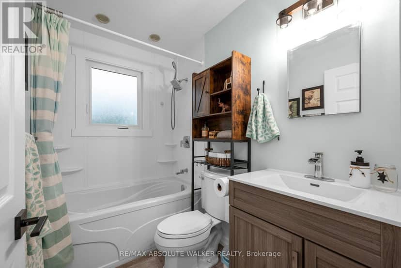 331 Wolfe Crescent — photo 14 of 31