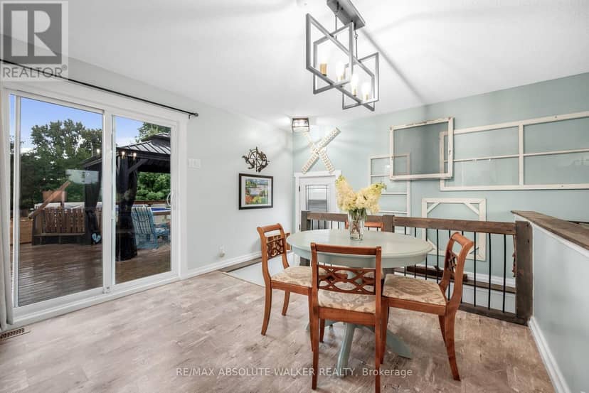 331 Wolfe Crescent — photo 9 of 31