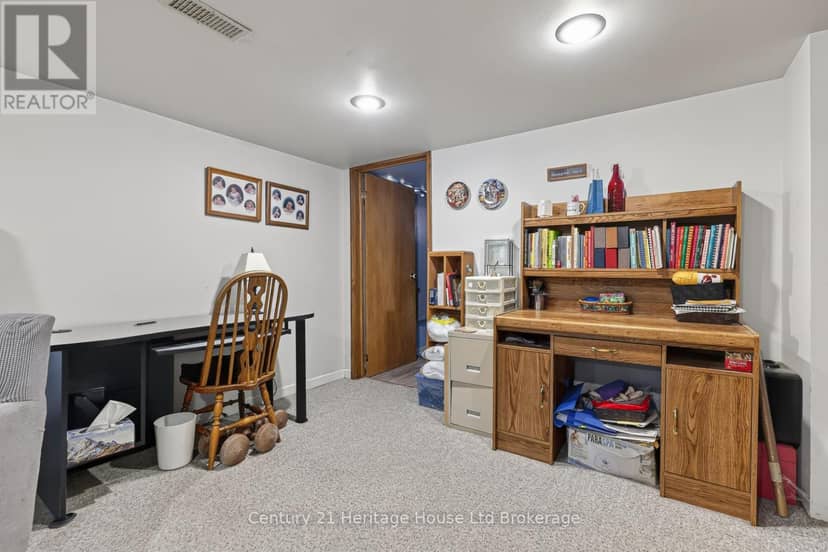 209 Butler Street — photo 21 of 31