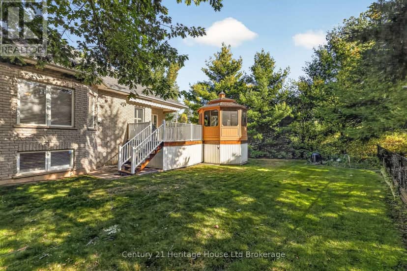 796 Springbank Avenue N, Woodstock, photo 5