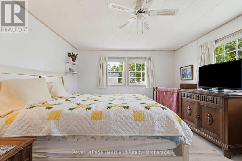 40 Algonquin Lane — photo 22 of 35