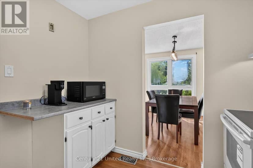 2110 Springwood Road — photo 16 of 40
