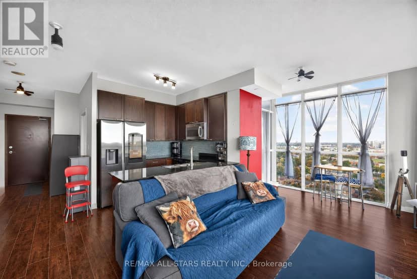 2009 - 1328 Birchmount Road, Toronto, photo 6