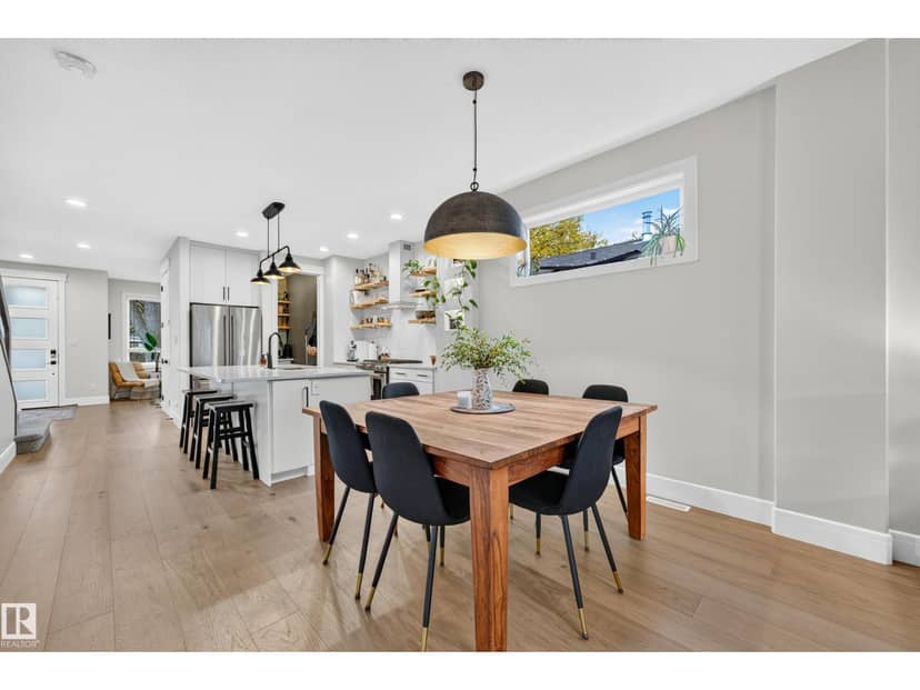 9320 71 AV NW NW — photo 14 of 40