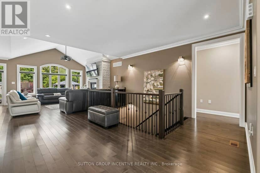 260 Sunnybrae Avenue, Innisfil, photo 6