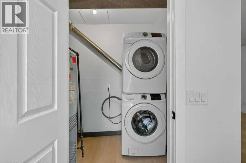 106, 5404 10 Avenue SE — photo 30 of 35