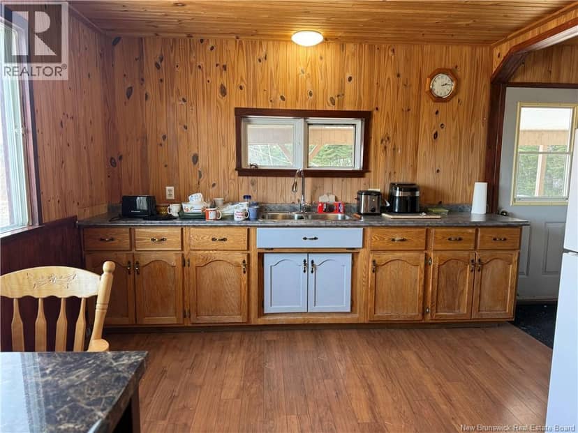 2109 West River Road — photo 7 of 35