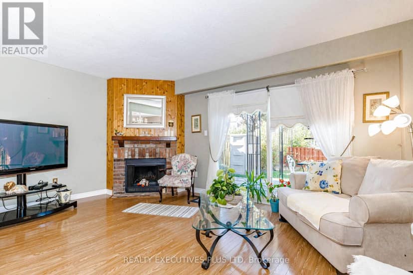 15 Mangrove Road — photo 16 of 32