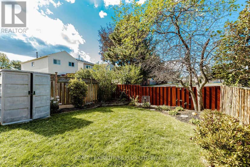 15 Mangrove Road — photo 31 of 32
