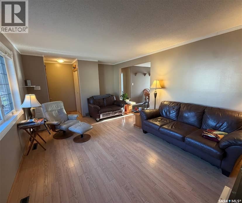 1319 Kowalski PLACE, La Ronge, photo 2