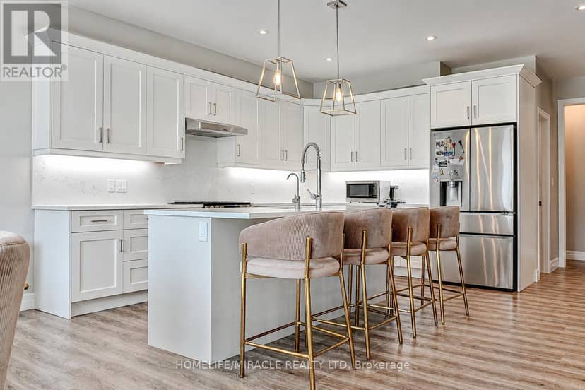 249 Ladyslipper Drive, Waterloo, photo 4