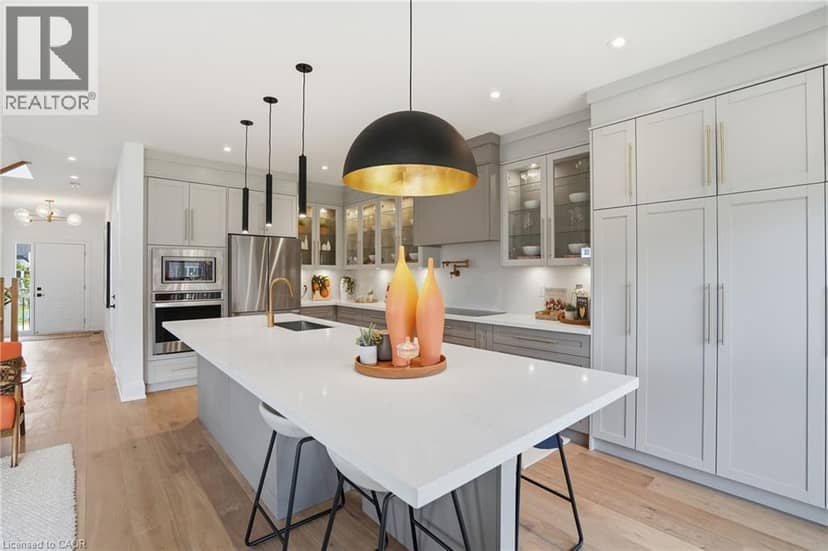 21 RAINEY Drive — photo 11 of 34