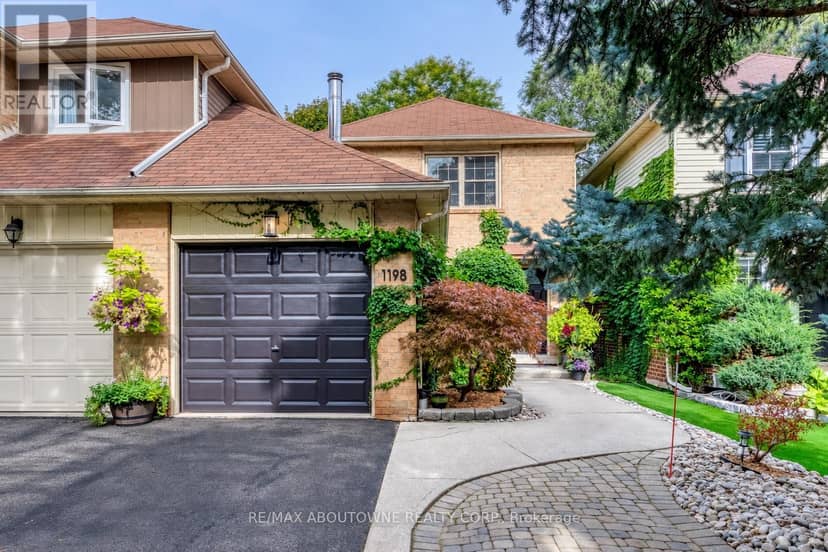 1198 Potters Wheel Crescent — photo 3 of 40