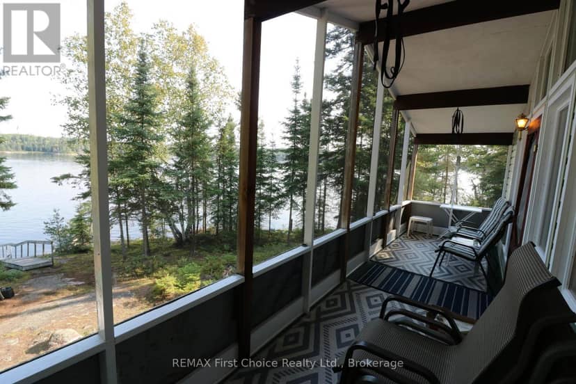 S882 Winnipeg River — photo 11 of 40