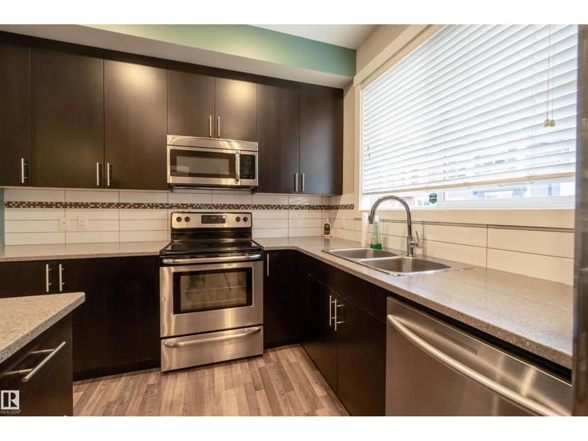 #75 8315 180 AV NW — photo 11 of 29