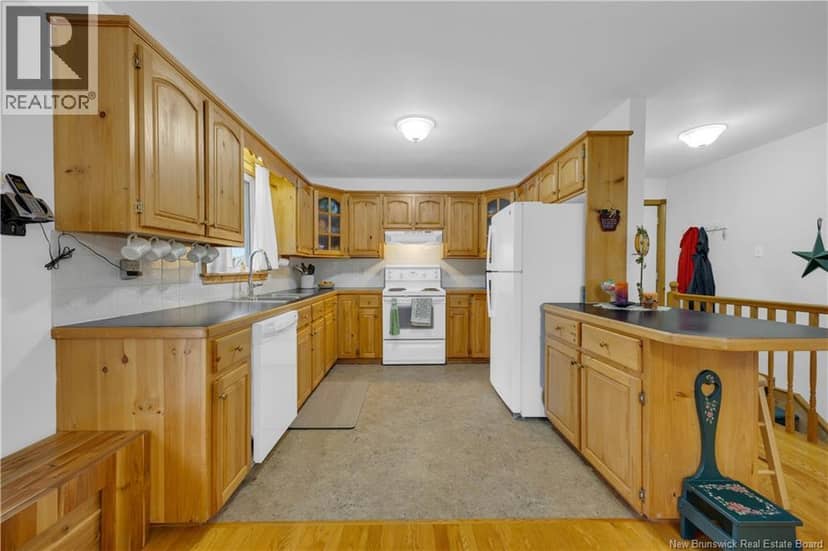 101 Law Avenue — photo 10 of 39