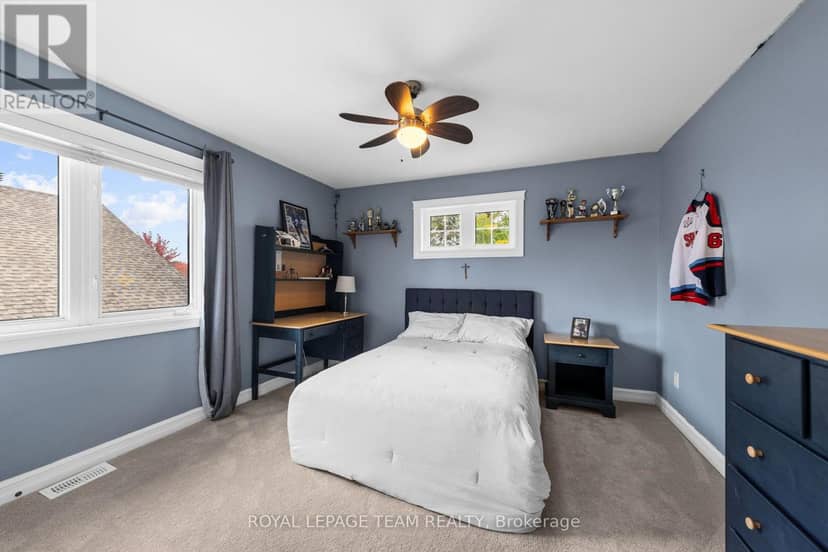 418 Lockmaster Crescent — photo 30 of 40