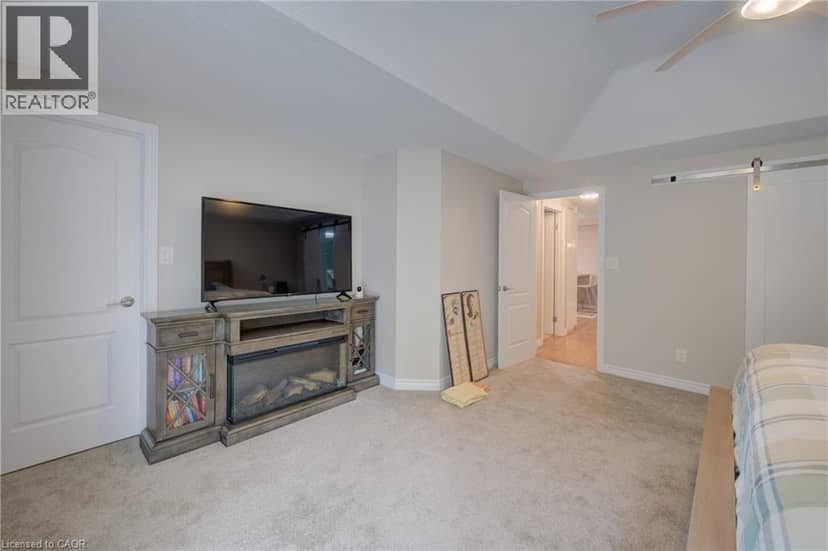 574 CLIPPER Drive — photo 23 of 40